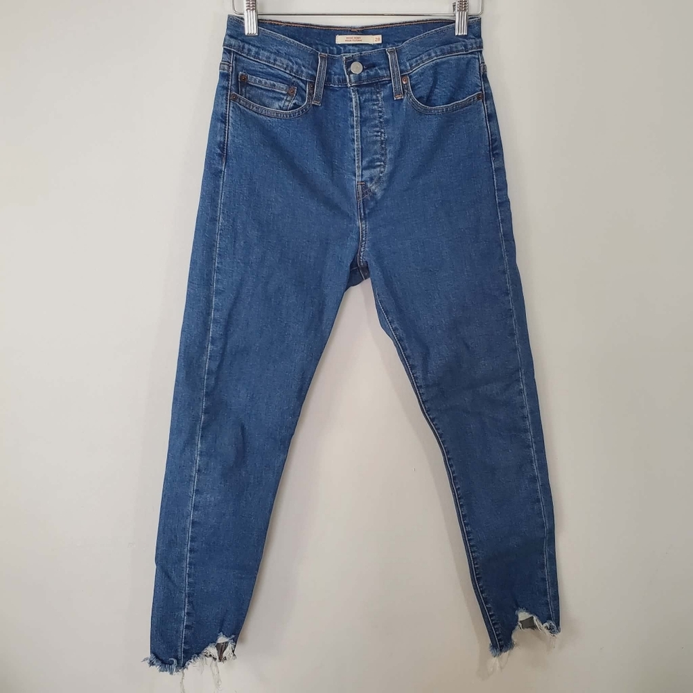 Levi's Wedgie Straight 28 Love In The Mist Med Stone Wash High Rise Button Crop